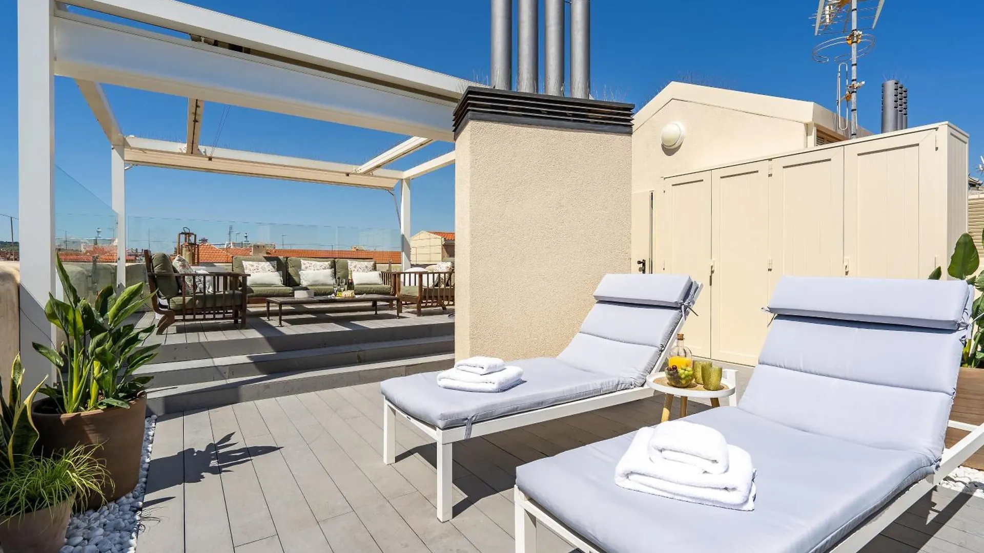 Kronos On The Beach Attic Suite Barcelona Apartmán